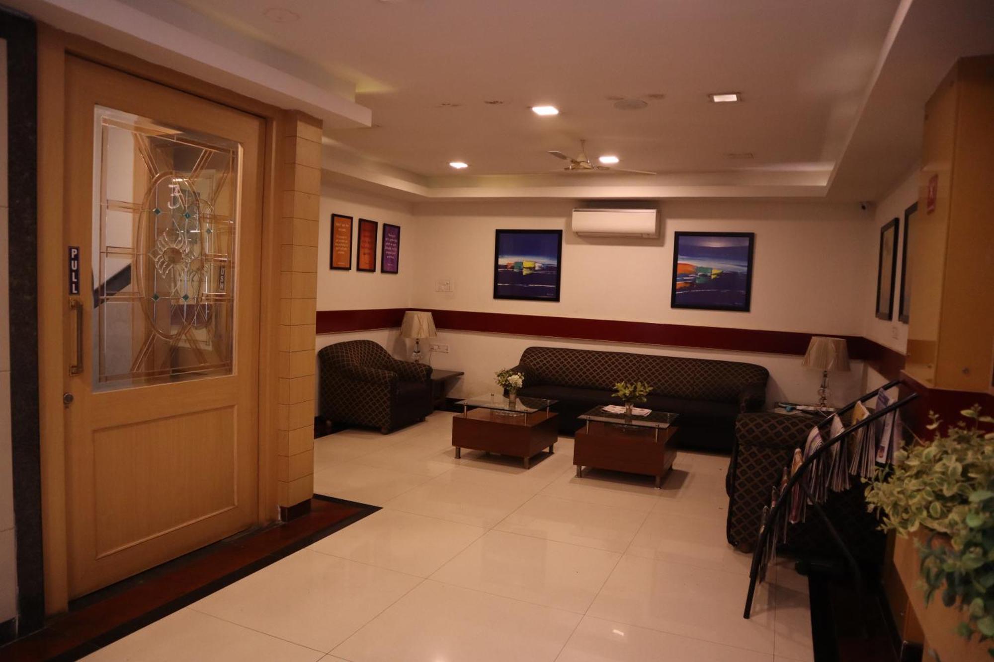 Sri Sai Ram Suites 벵갈루루 외부 사진