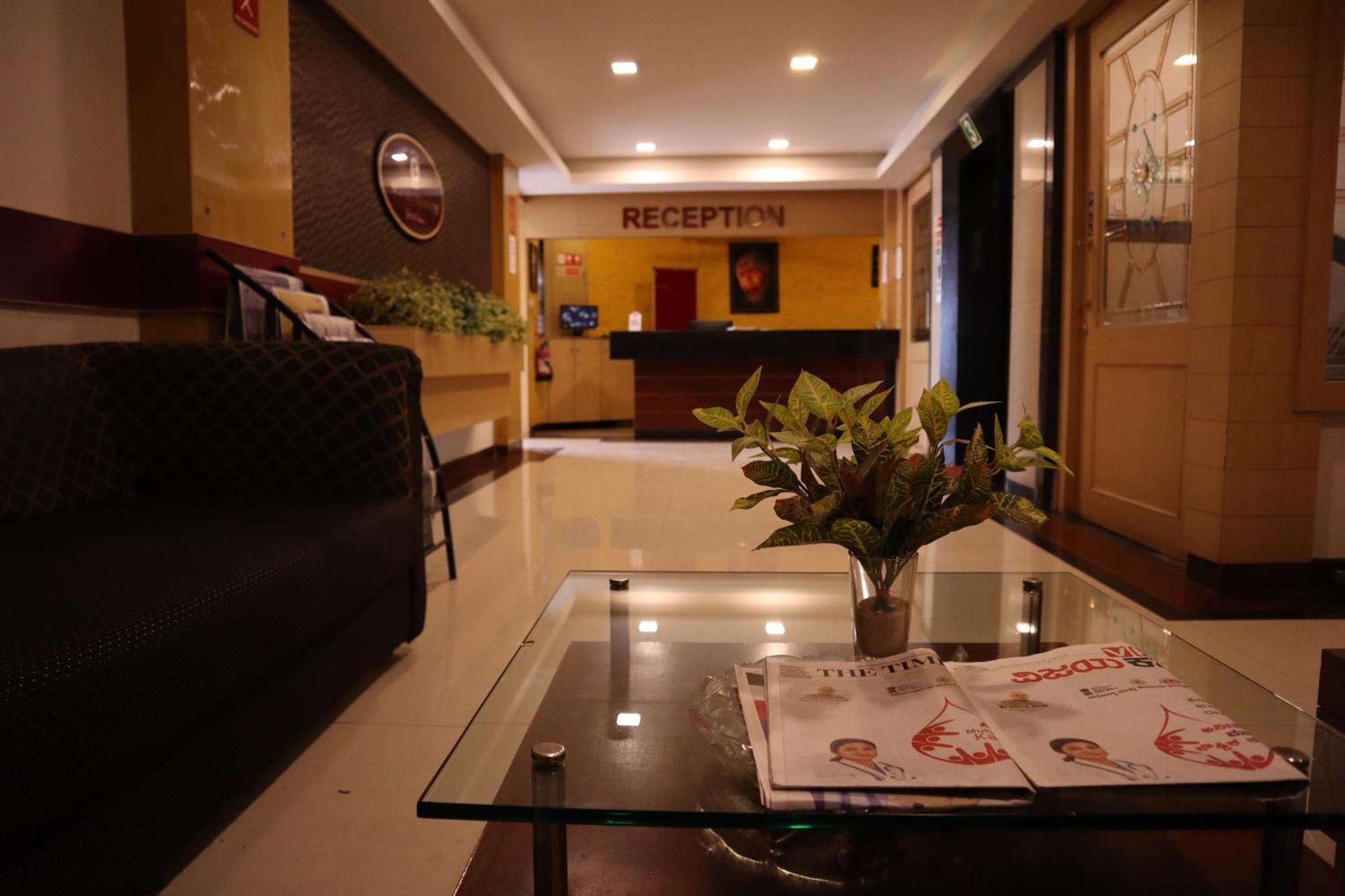 Sri Sai Ram Suites 벵갈루루 외부 사진