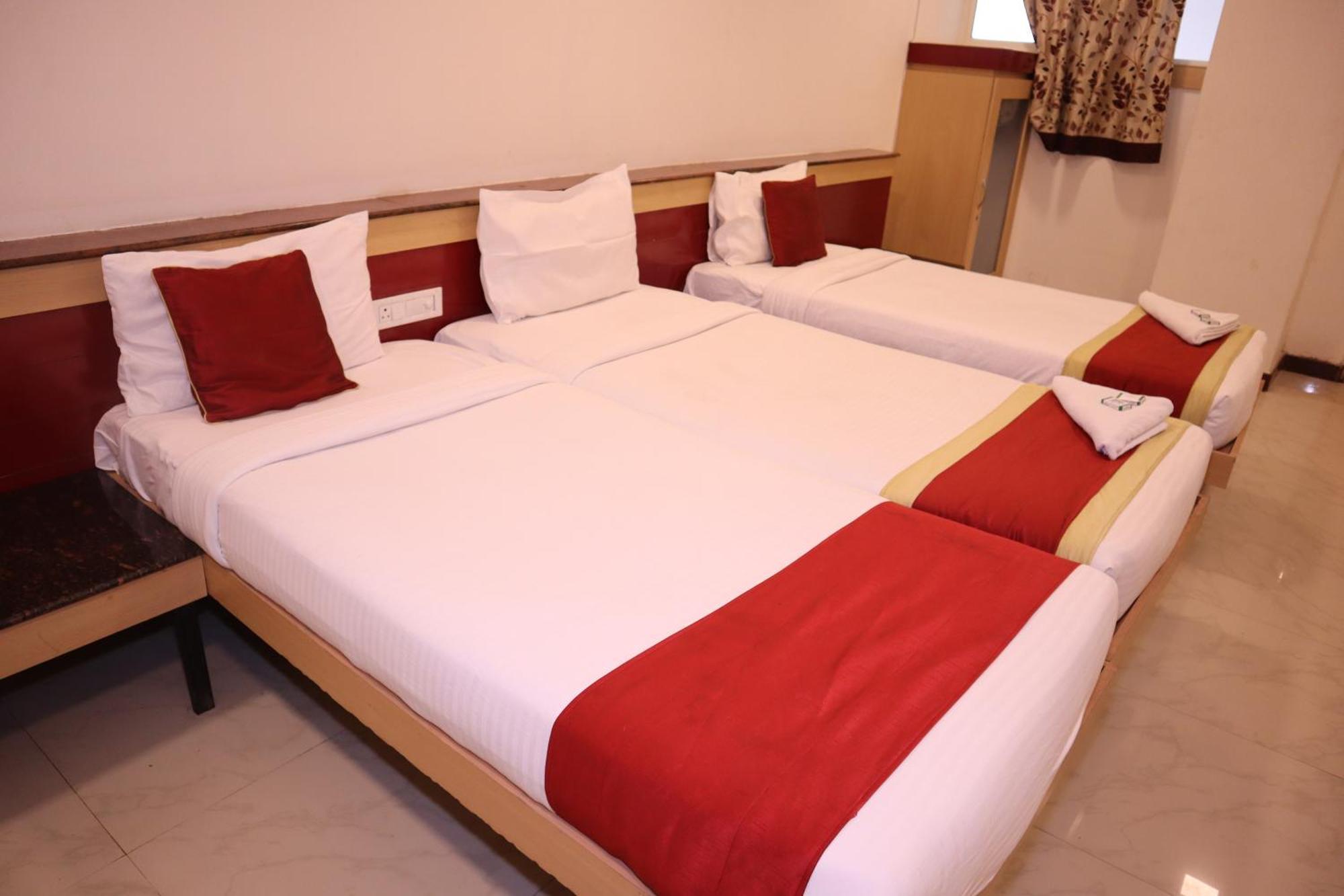 Sri Sai Ram Suites 벵갈루루 외부 사진