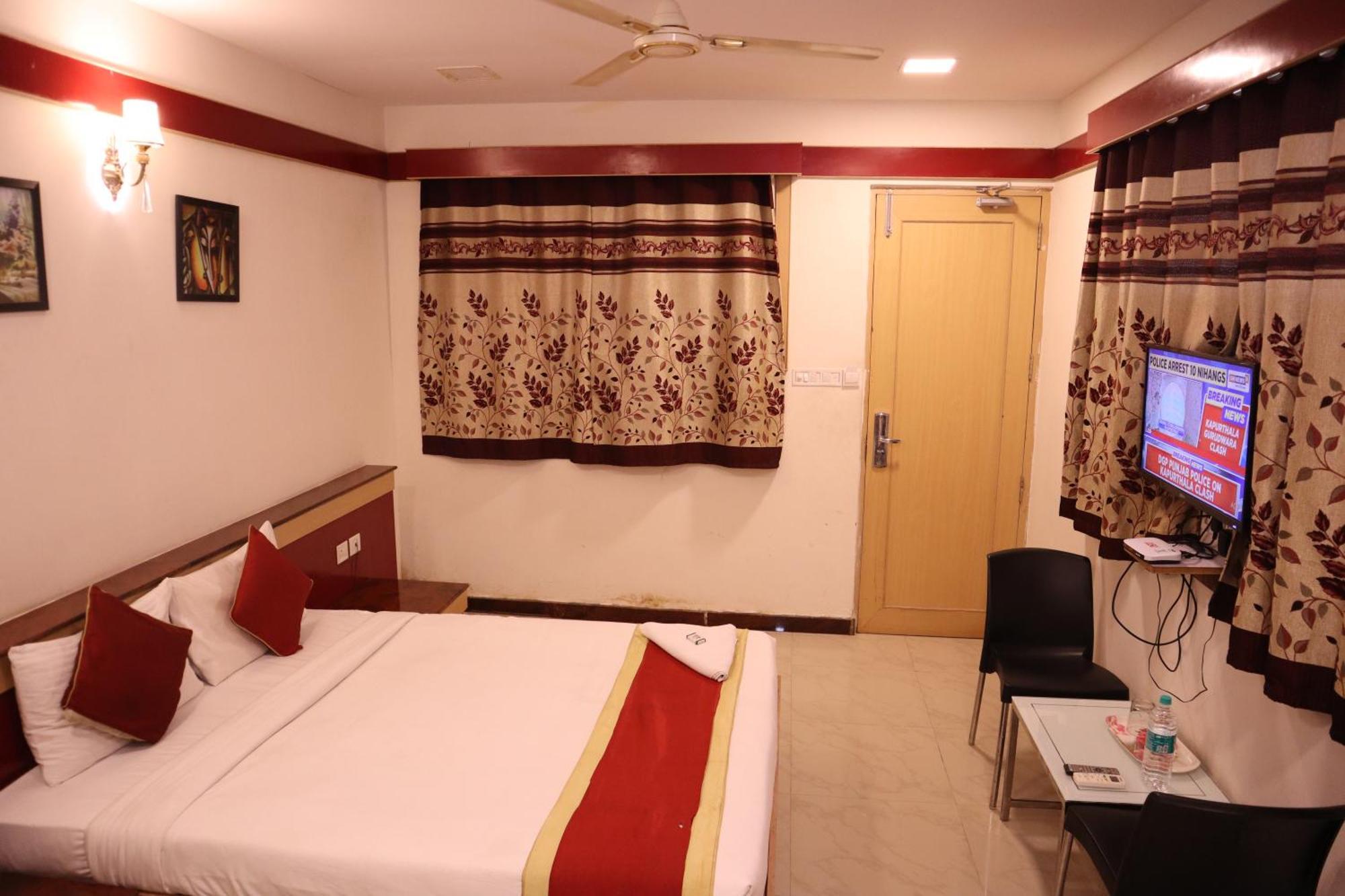 Sri Sai Ram Suites 벵갈루루 외부 사진